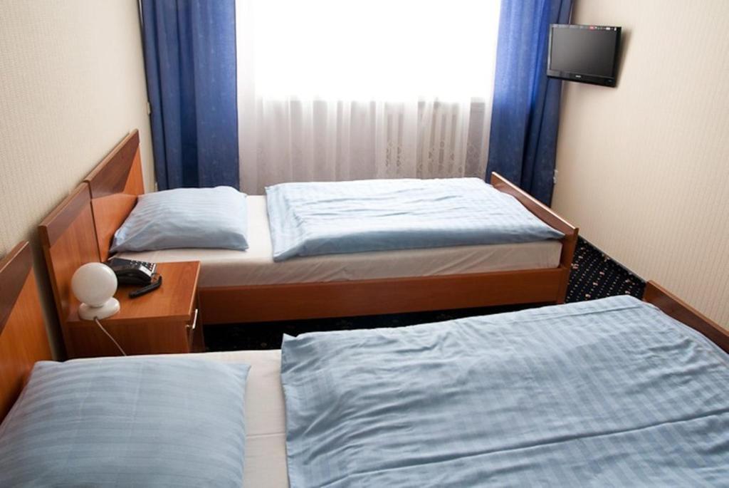 Hotel Naramowice Poznan Ruang foto